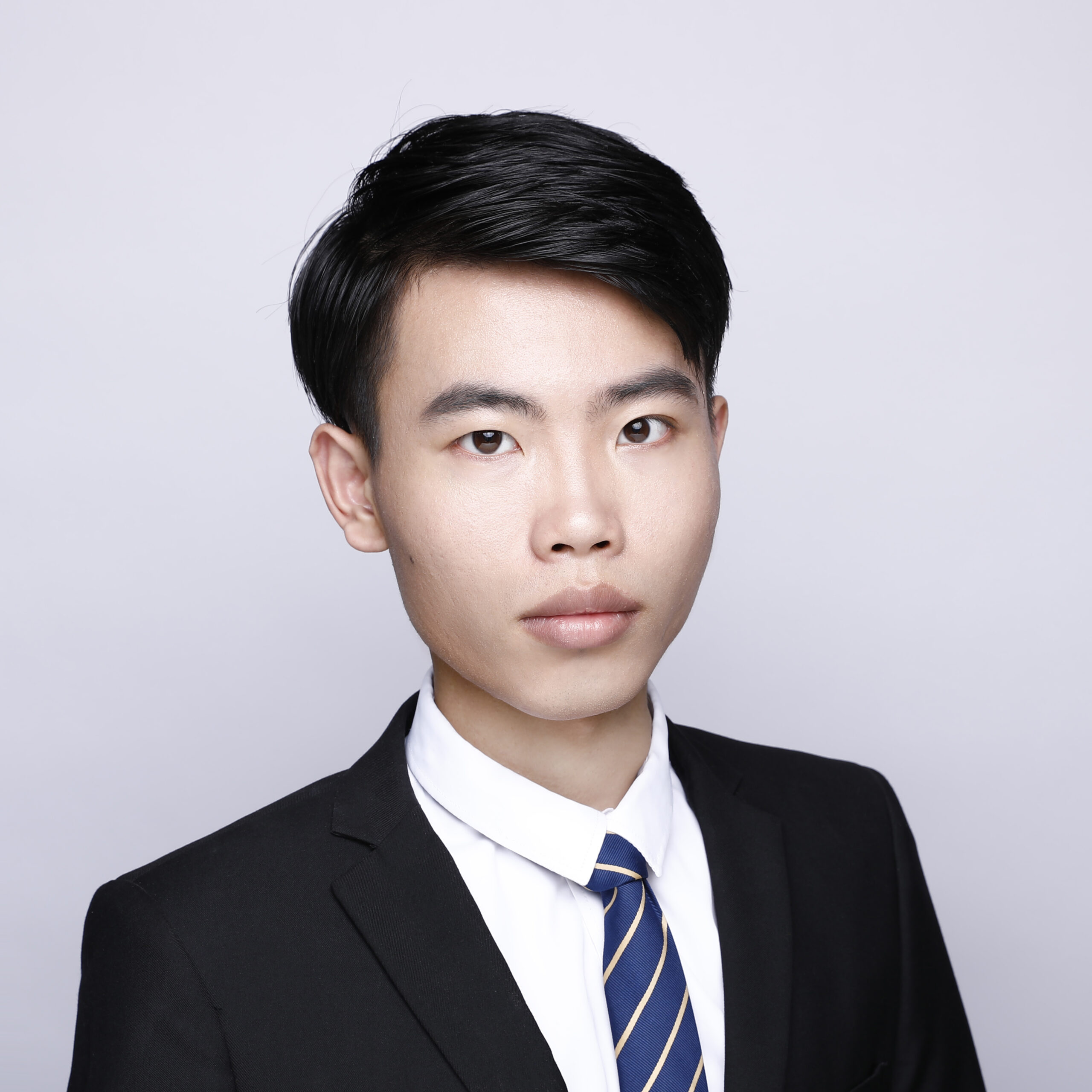 Yifan Yang 的肖像