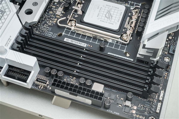 DDR5-9200！澜起科技官宣量产新一代CKD芯片