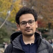 Yash Pandya 的肖像