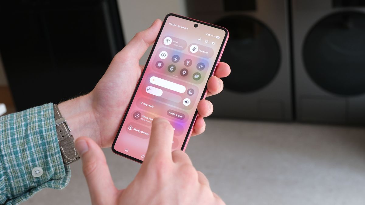 三星 Galaxy Z Flip 7 实拍图